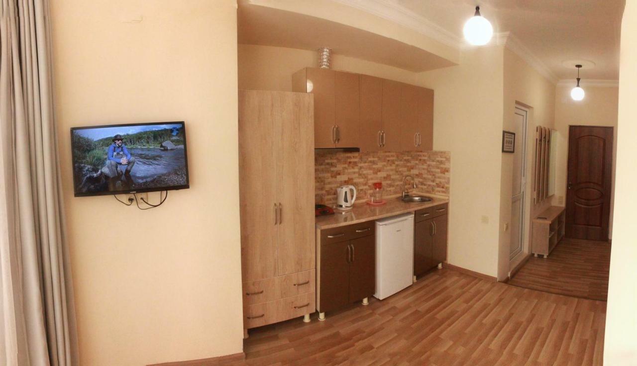 Hotel Tao Батуми Екстериор снимка