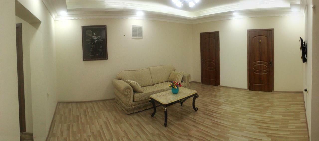 Hotel Tao Батуми Екстериор снимка